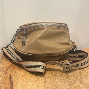 Elegant Tan Crossbody Bag